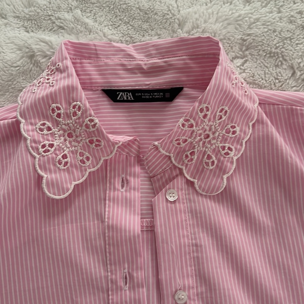 Zara-Pink Lace Shirt - Picture 4 of 4